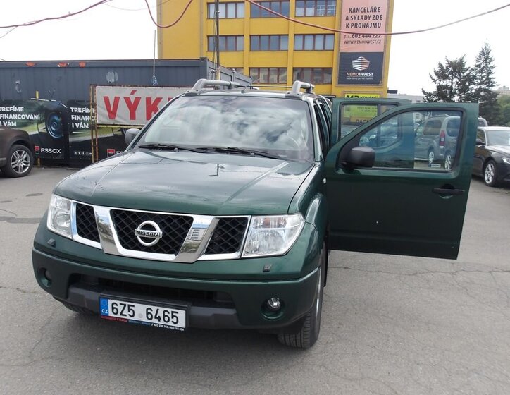 Nissan Navara Pick-up 2,5 l 126 kw