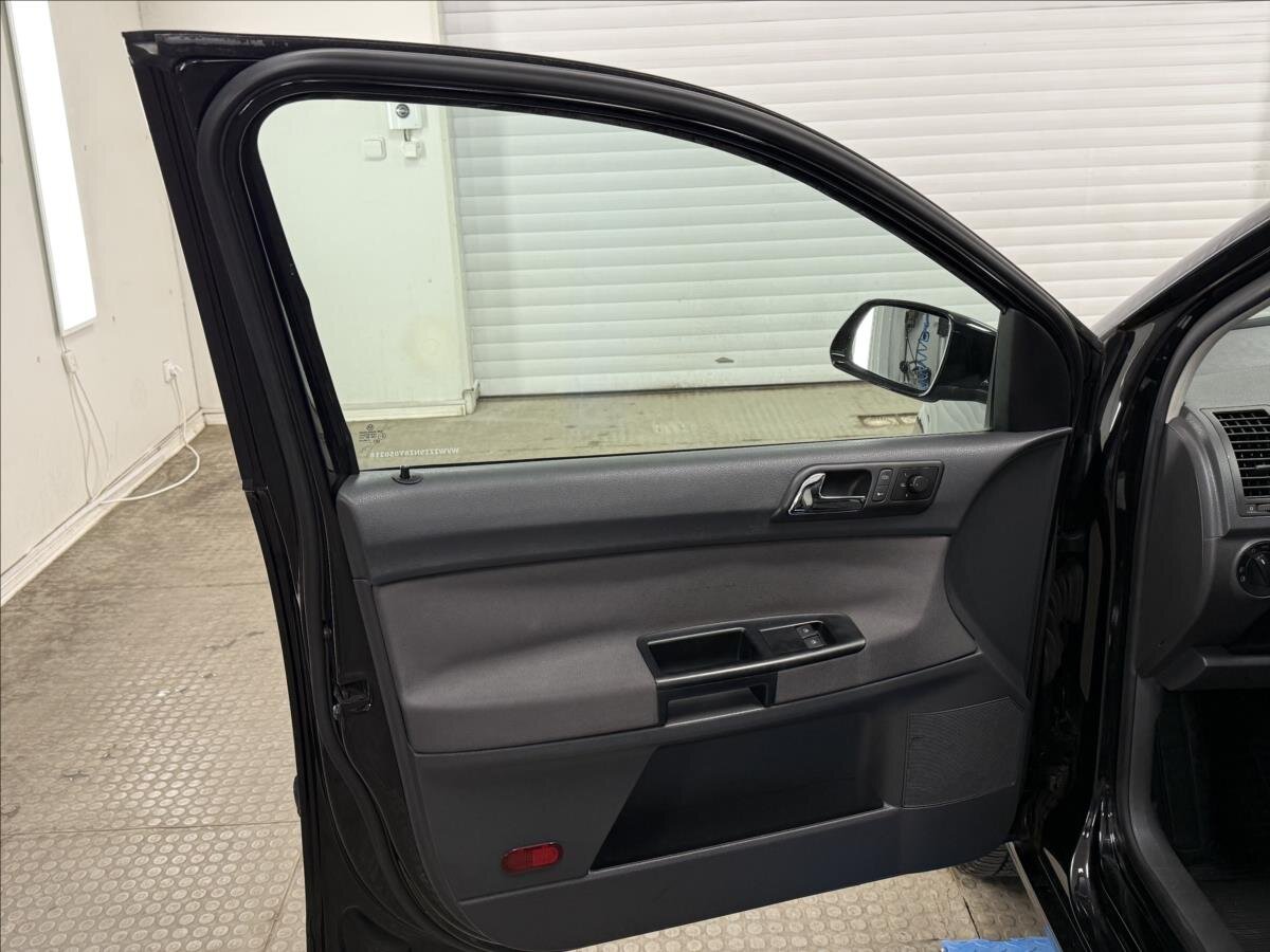 Volkswagen Polo Hatchback 1,2 l 44 kw