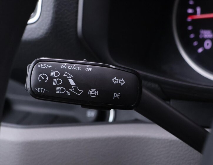 Volkswagen Crafter 18