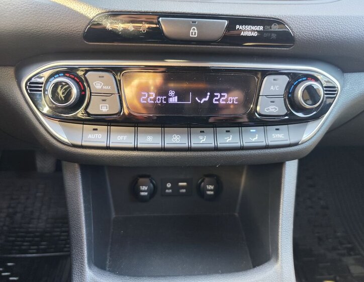 Hyundai i30 Kombi 1,6 l 81 kw