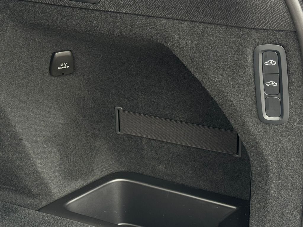 Volvo XC90 SUV / Terénní 2,0 l 184 kw