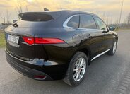 Jaguar F-Pace 5