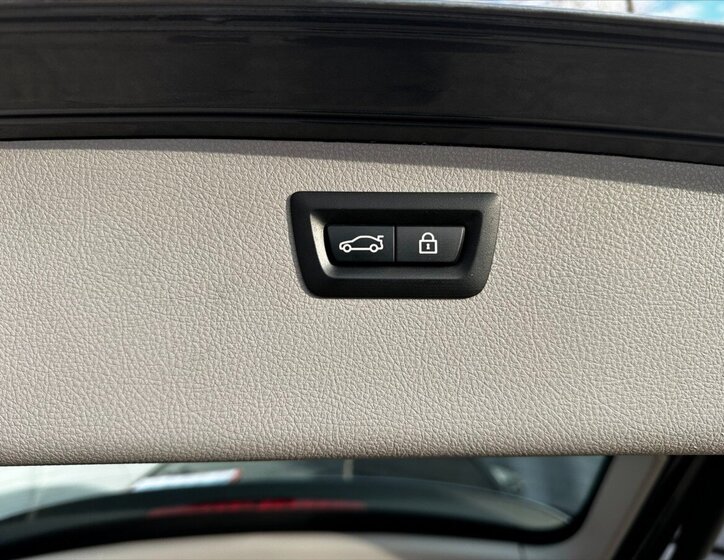 BMW Řada 3 Kombi 2,0 l 120 kw