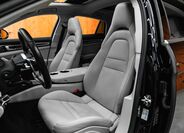 Porsche Panamera 24