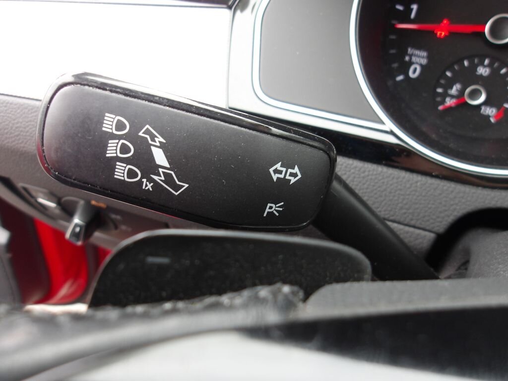 Volkswagen Passat Kombi 1,6 l 88 kw