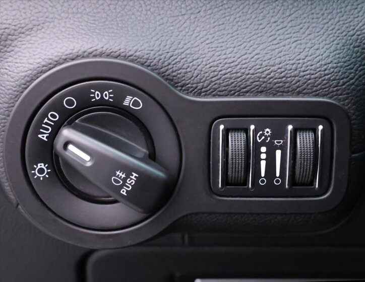 Maserati Ghibli Sedan 3,0 l 302 kw