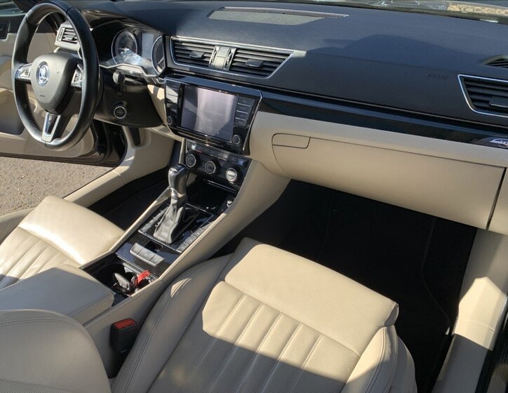 Škoda Superb Kombi 2,0 l 140 kw