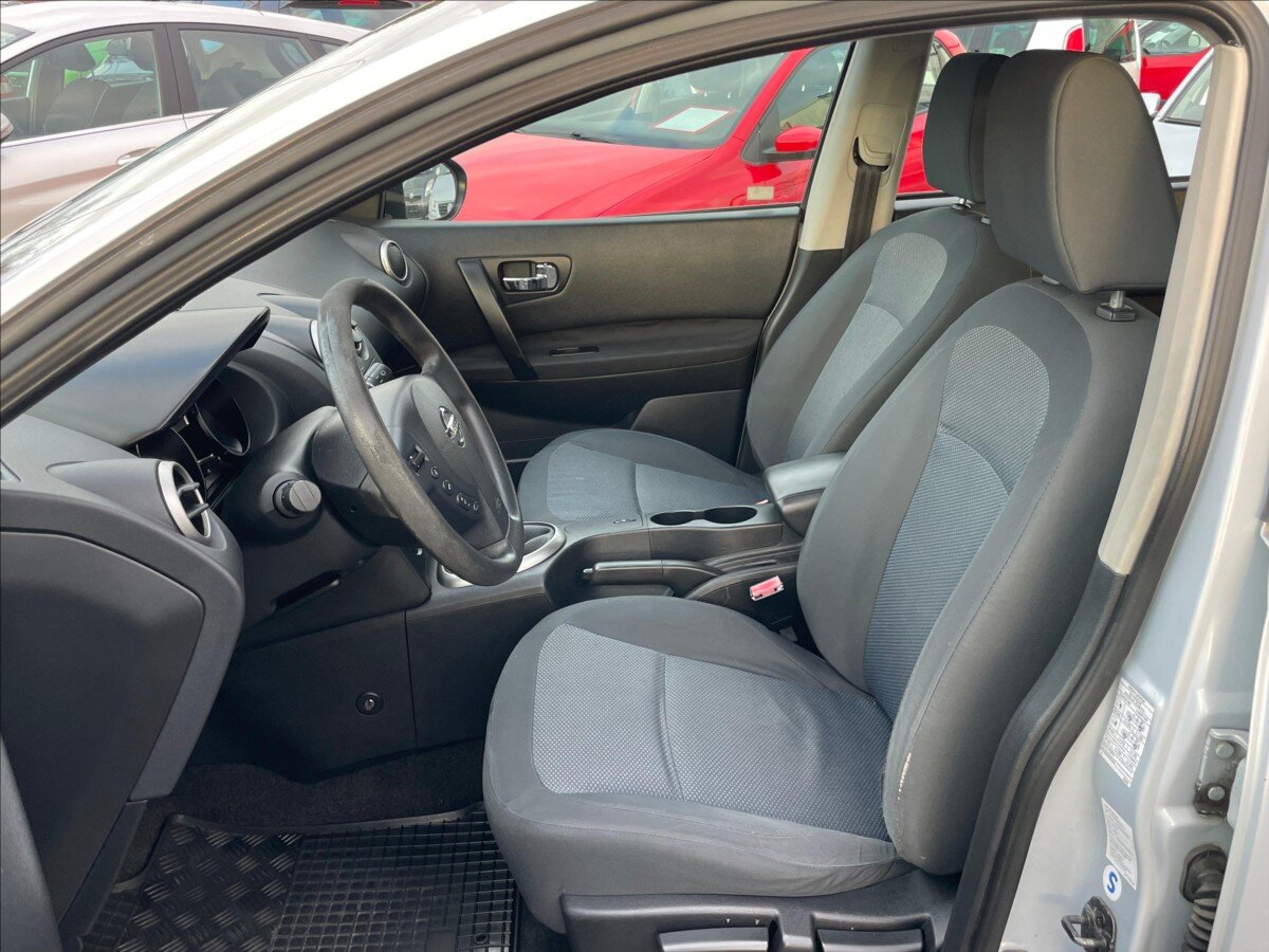 Nissan Qashqai SUV 1,5 l 78 kw