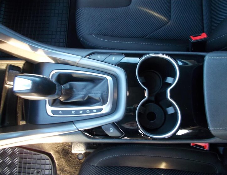 Ford Mondeo Kombi 2,0 l 132 kw