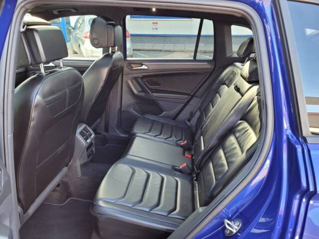 Volkswagen Tiguan SUV 2,0 l 235 kw