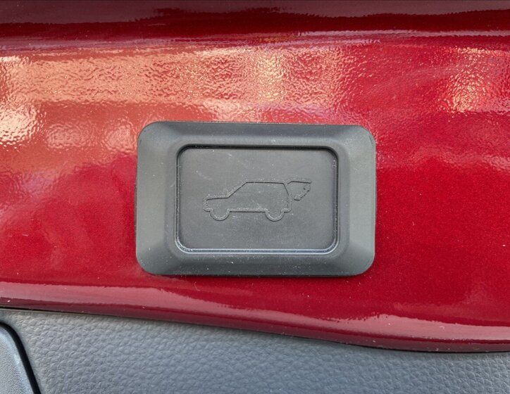 Toyota RAV4 Kombi 2,5 l 163 kw