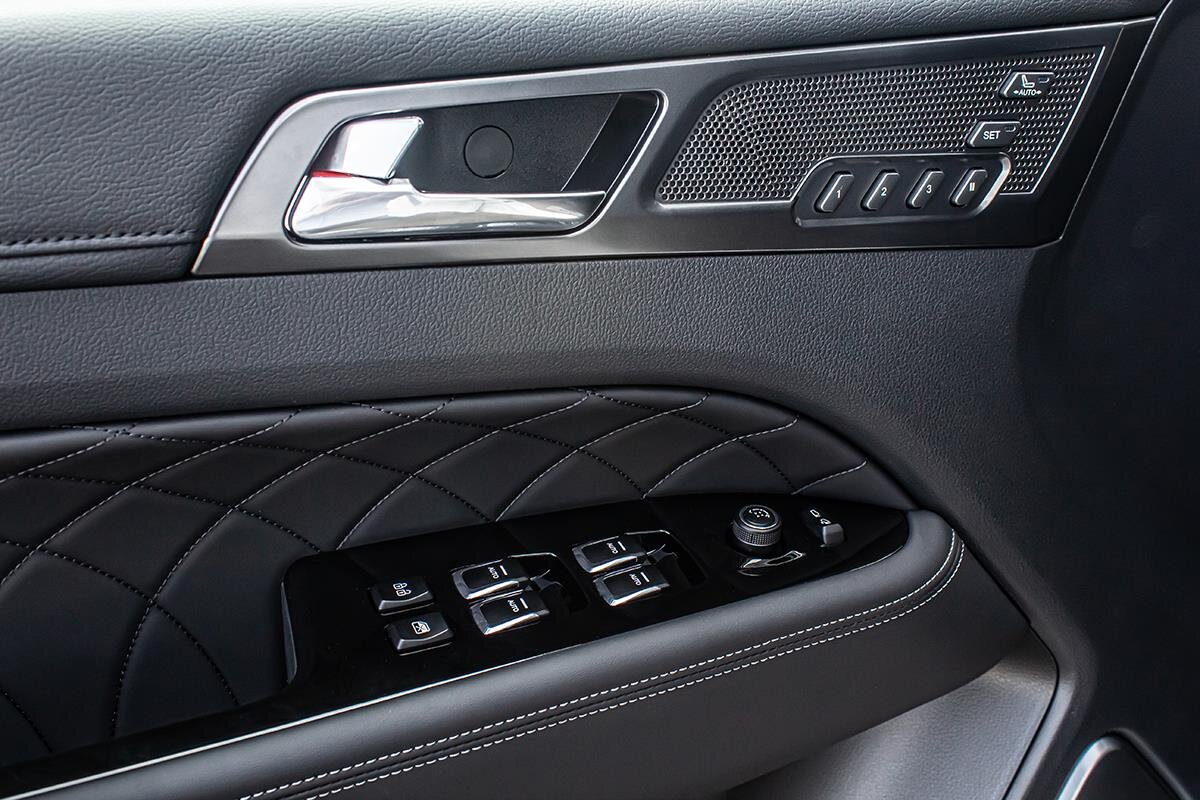 SsangYong Rexton SUV 2,2 l 149 kw