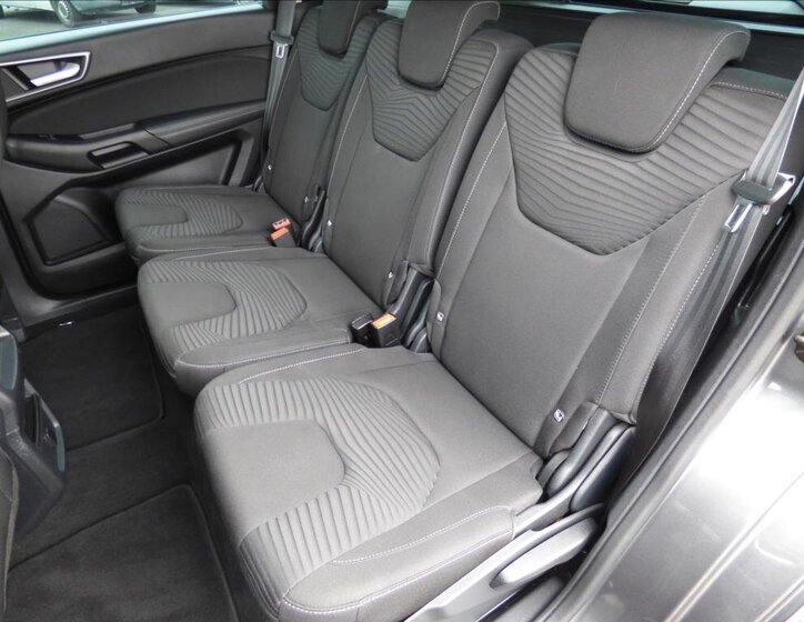 Ford S-MAX MPV 2,0 l 110 kw