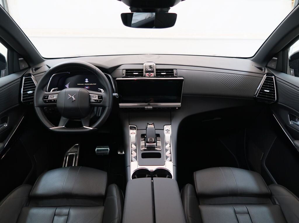 DS Automobiles DS7 Crossback