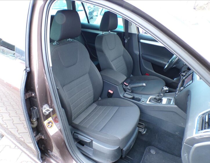 Škoda Octavia Kombi 2,0 l 110 kw