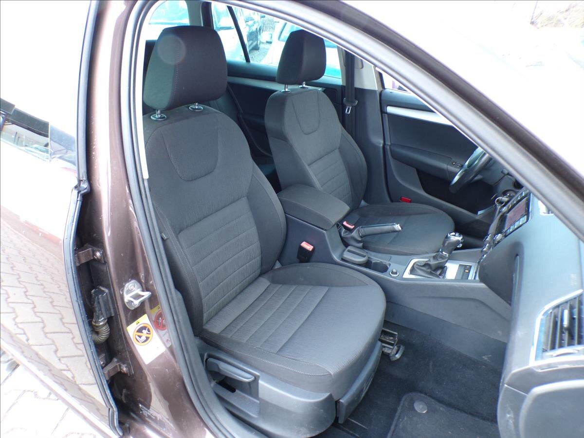 Škoda Octavia Kombi 2,0 l 110 kw