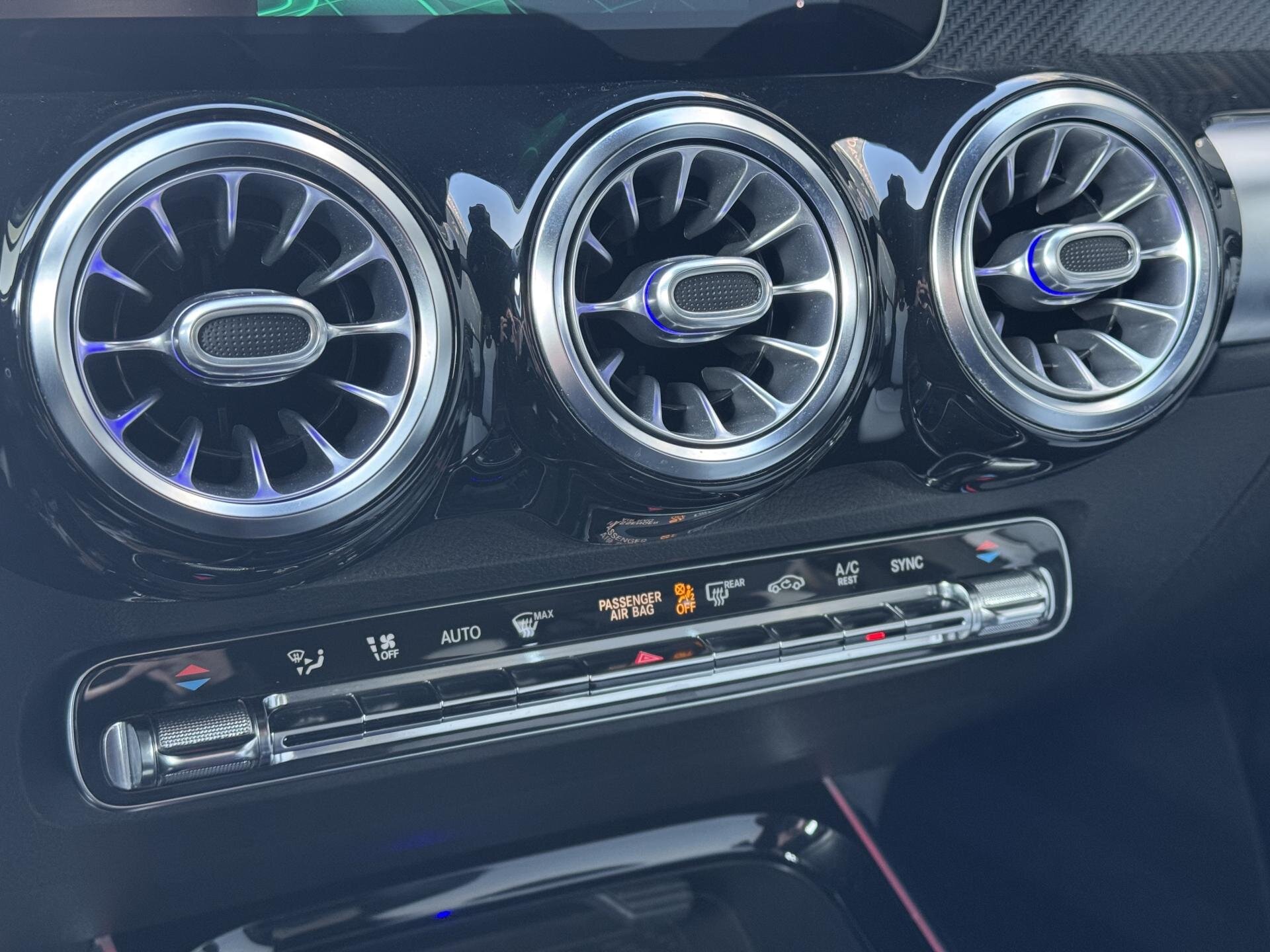 Mercedes-Benz GLB SUV / Terénní 2,0 l 110 kw