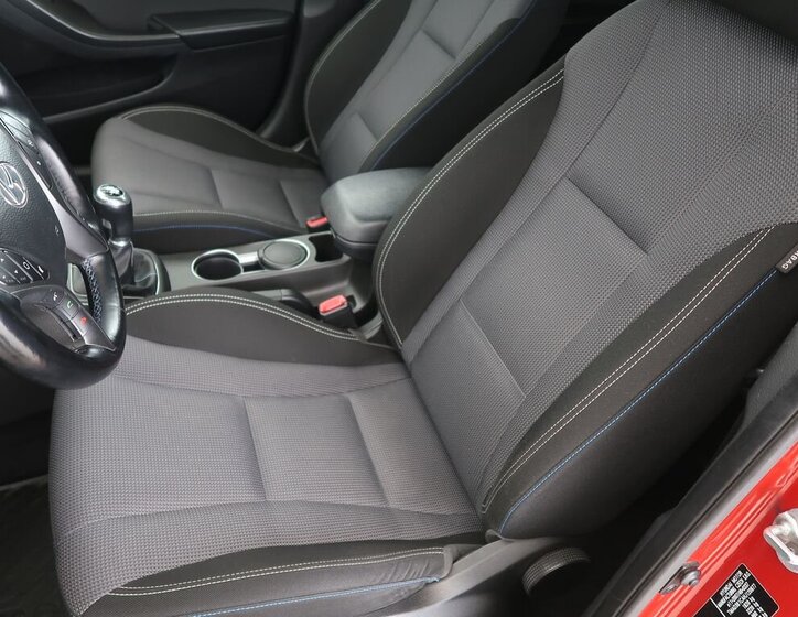 Hyundai i30 Kombi 1,6 l 99 kw