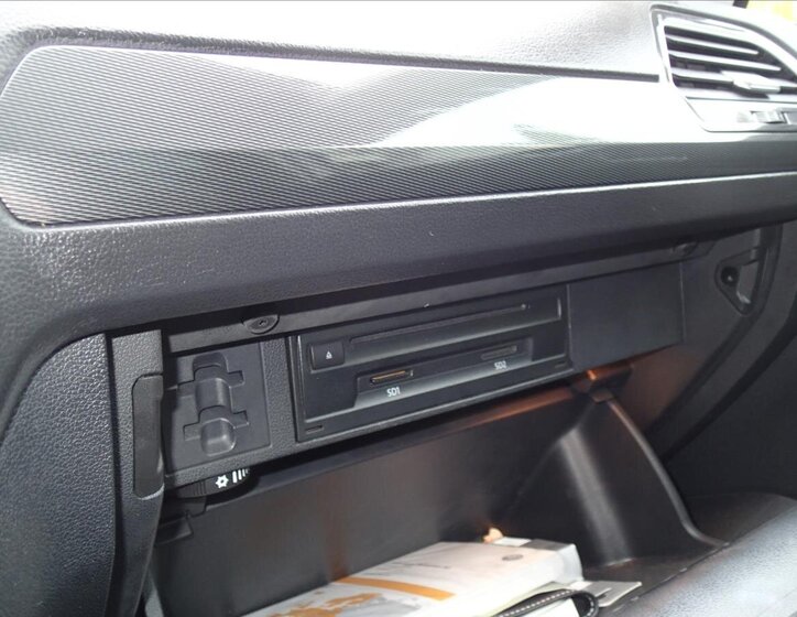 Volkswagen Tiguan SUV / Terénní 2,0 l 110 kw