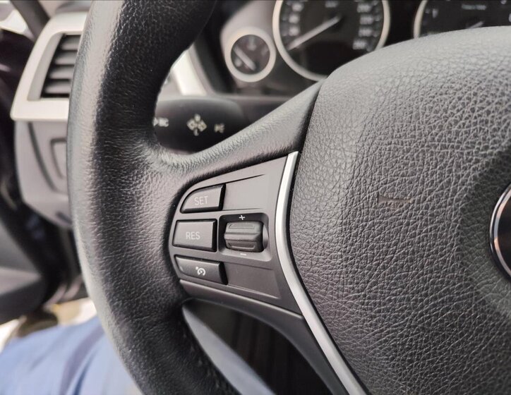 BMW Řada 3 Kombi 2,0 l 180 kw