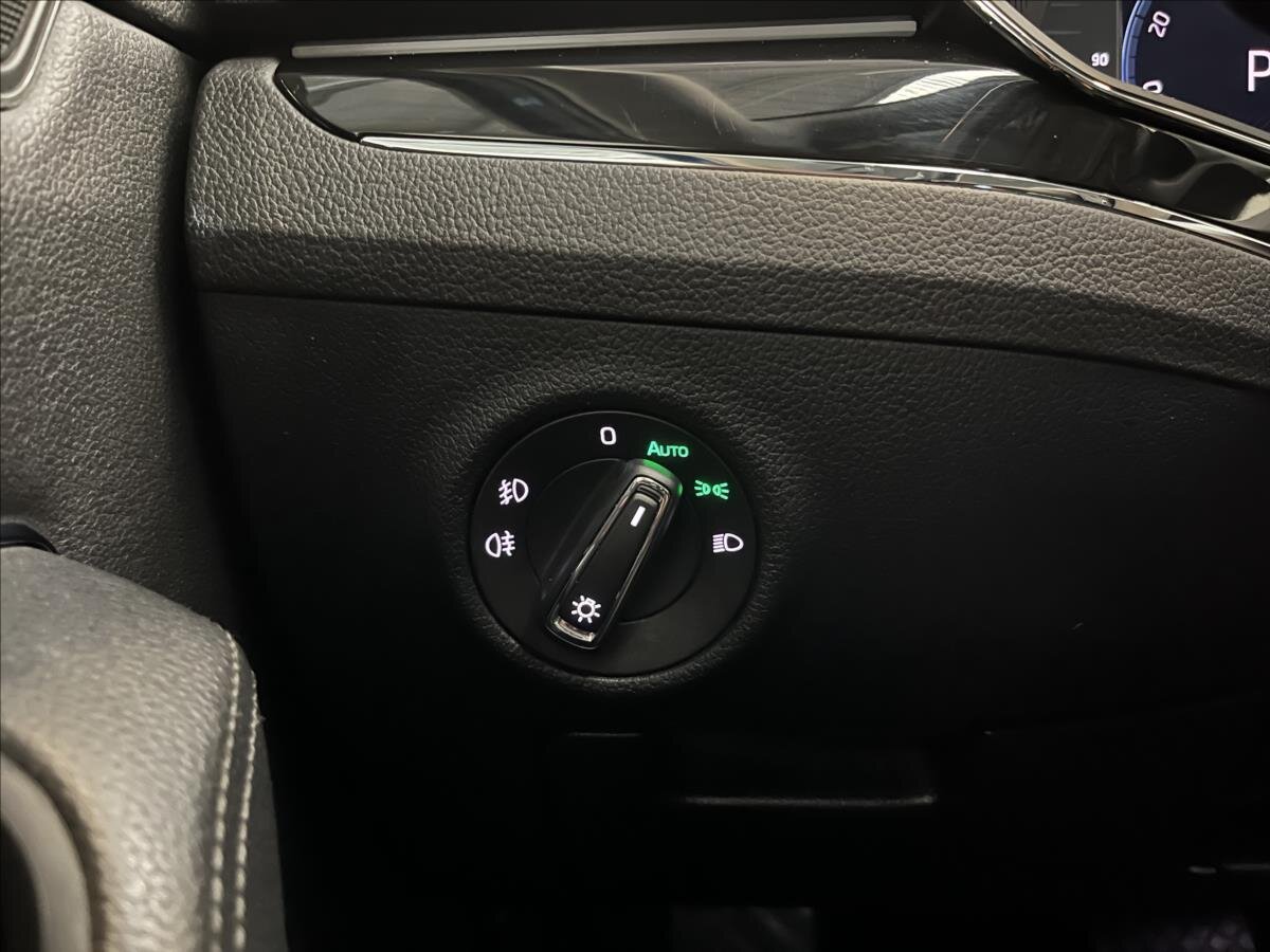 Škoda Superb Liftback 2,0 l 147 kw