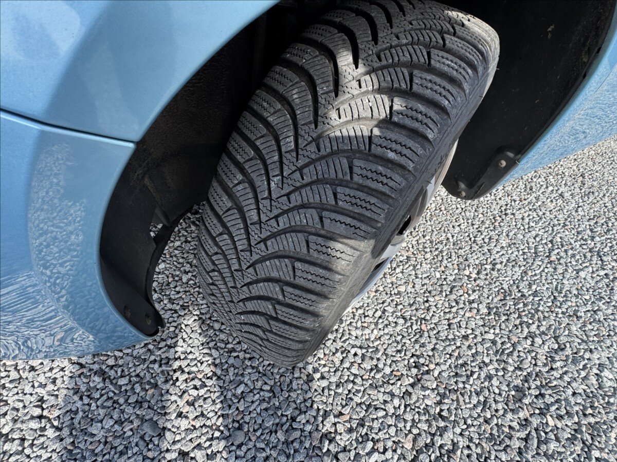 Škoda Roomster Hatchback 1,2 l 63 kw