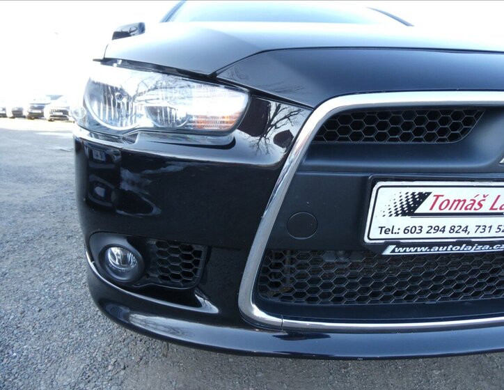 Mitsubishi Lancer Hatchback 1,8 l 105 kw