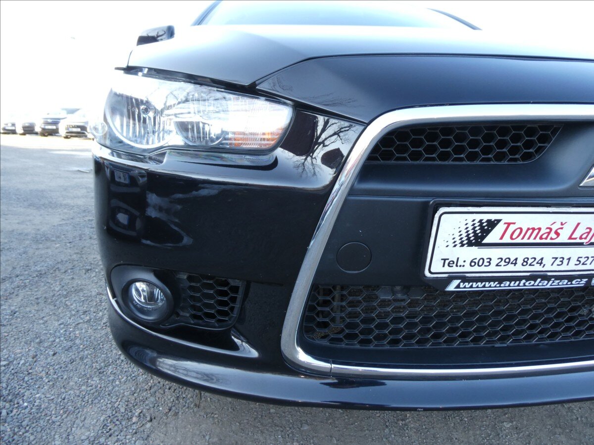 Mitsubishi Lancer Hatchback 1,8 l 105 kw