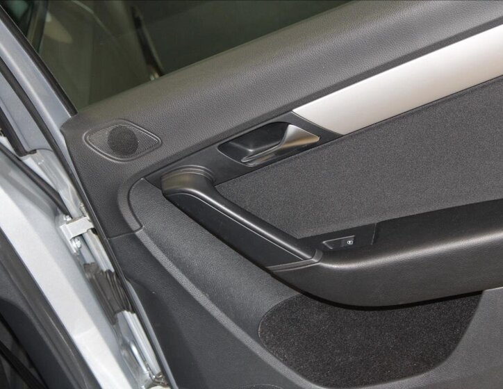 Volkswagen Passat Kombi 2,0 l 103 kw