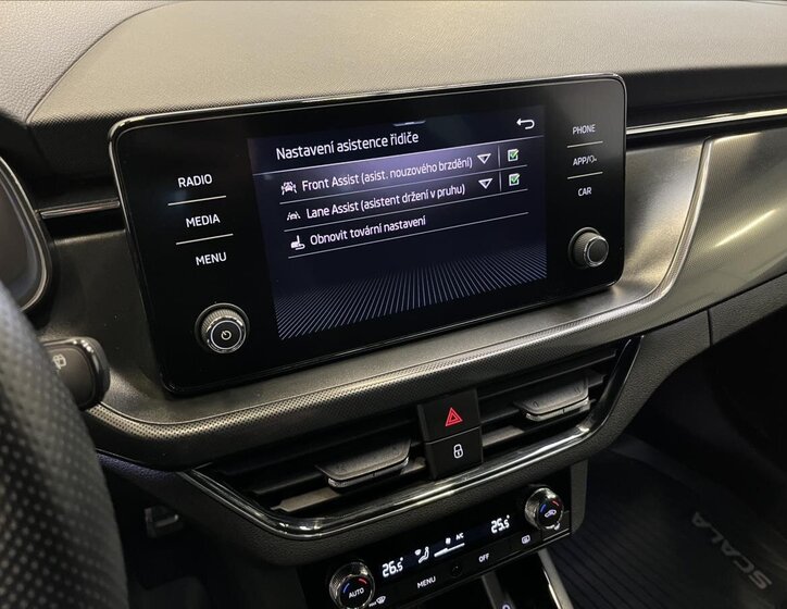 Škoda Scala Hatchback 1,5 l 110 kw