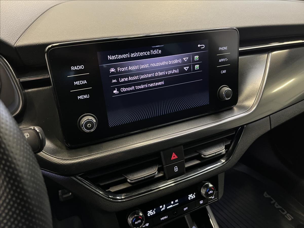 Škoda Scala Hatchback 1,5 l 110 kw