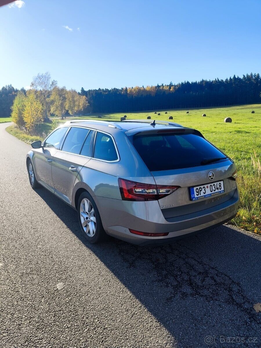 Škoda Superb Kombi 0,0 0