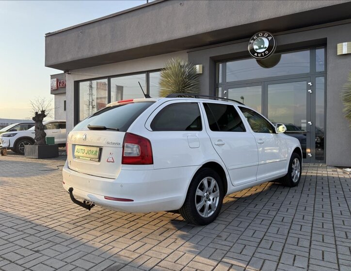 Škoda Octavia Kombi 2,0 l 81 kw