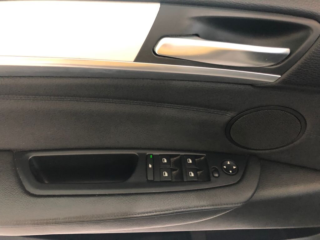 BMW X6 Kombi 3,0 l 180 kw