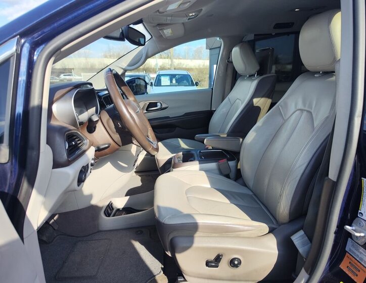 Chrysler Pacifica MPV 3,6 l 211 kw