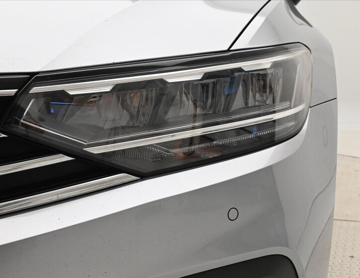 Volkswagen Passat Kombi 2,0 l 110 kw