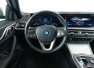 BMW i4 13