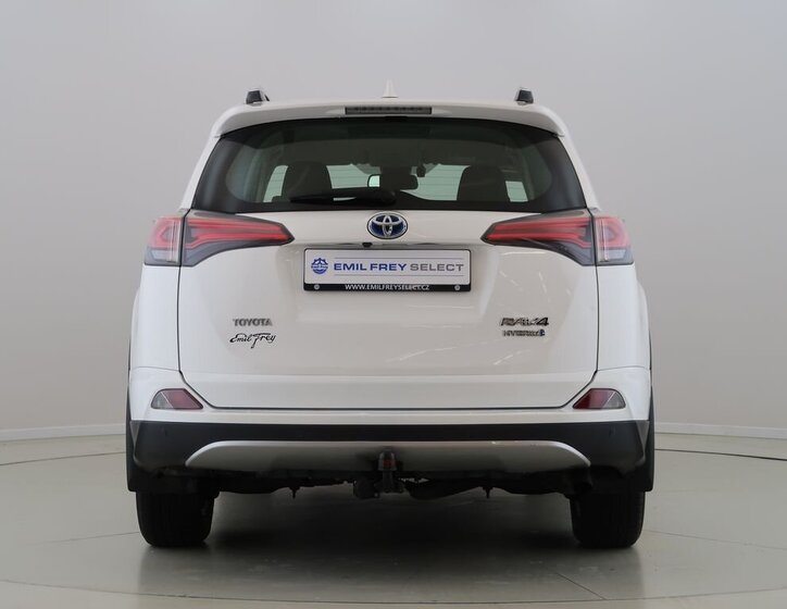 Toyota RAV4 SUV / Terénní 2,5 l 114 kw
