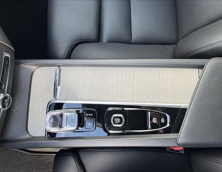 Volvo XC60 SUV 2,0 l 145 kw