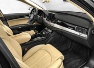 Audi A8 12