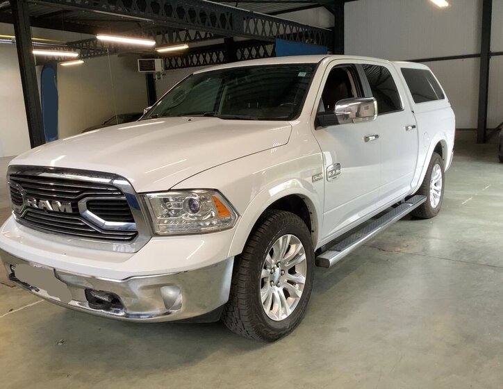 Dodge RAM Pick-up 5,7 l 295 kw