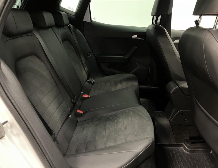 Seat Arona 24