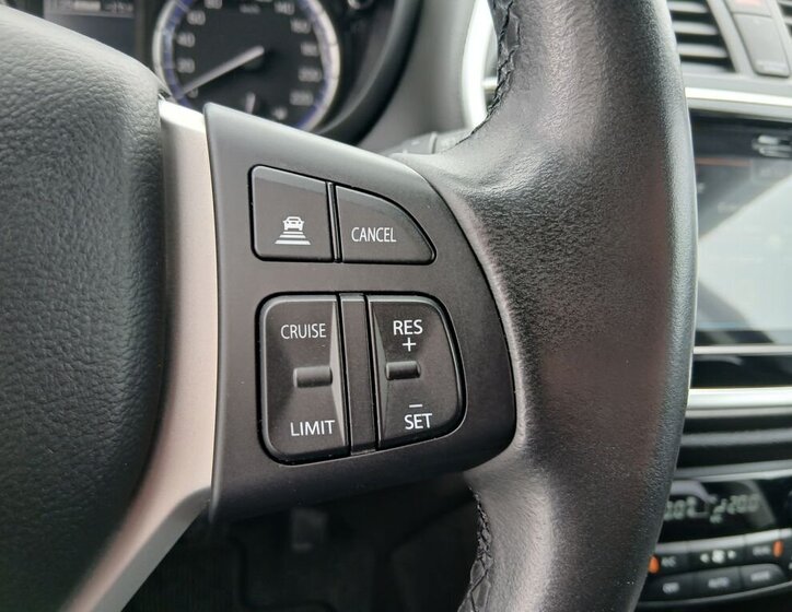 Suzuki SX4 S-Cross SUV 1,4 l 95 kw