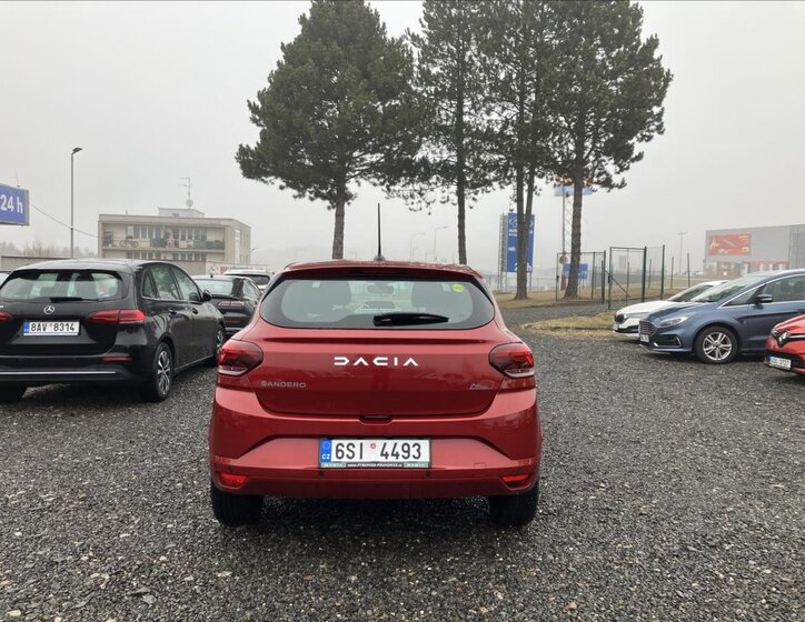 Dacia Sandero Hatchback 999,0 67 kw
