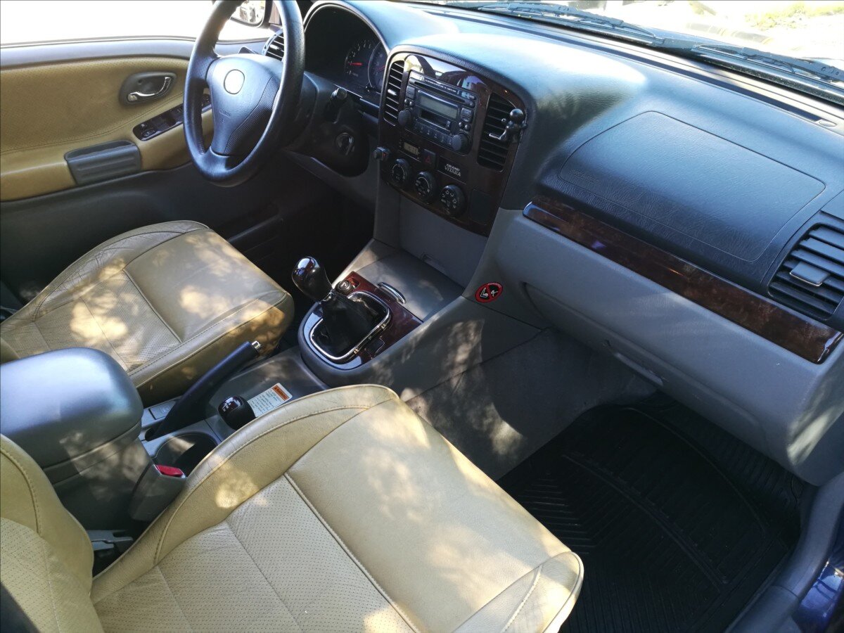 Suzuki Grand Vitara SUV / Terénní 2,0 l 80 kw