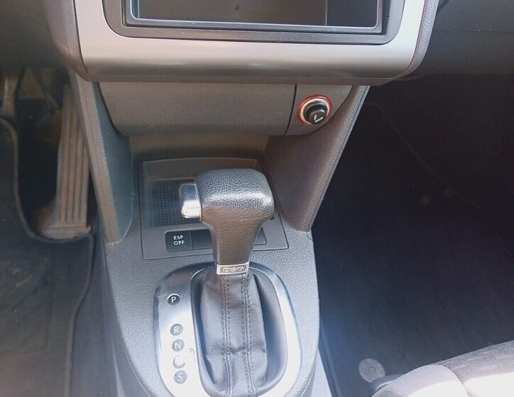 Volkswagen Touran VAN / Minibus 0,0 77 kw