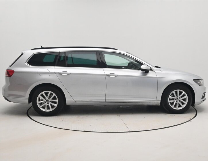 Volkswagen Passat Kombi 2,0 l 110 kw