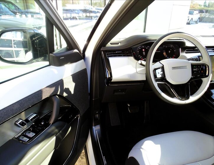 Land Rover Range Rover Sport SUV 3,0 l 221 kw