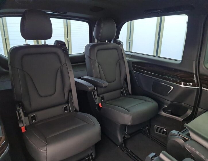 Mercedes-Benz Třídy V MPV 2,0 l 174 kw