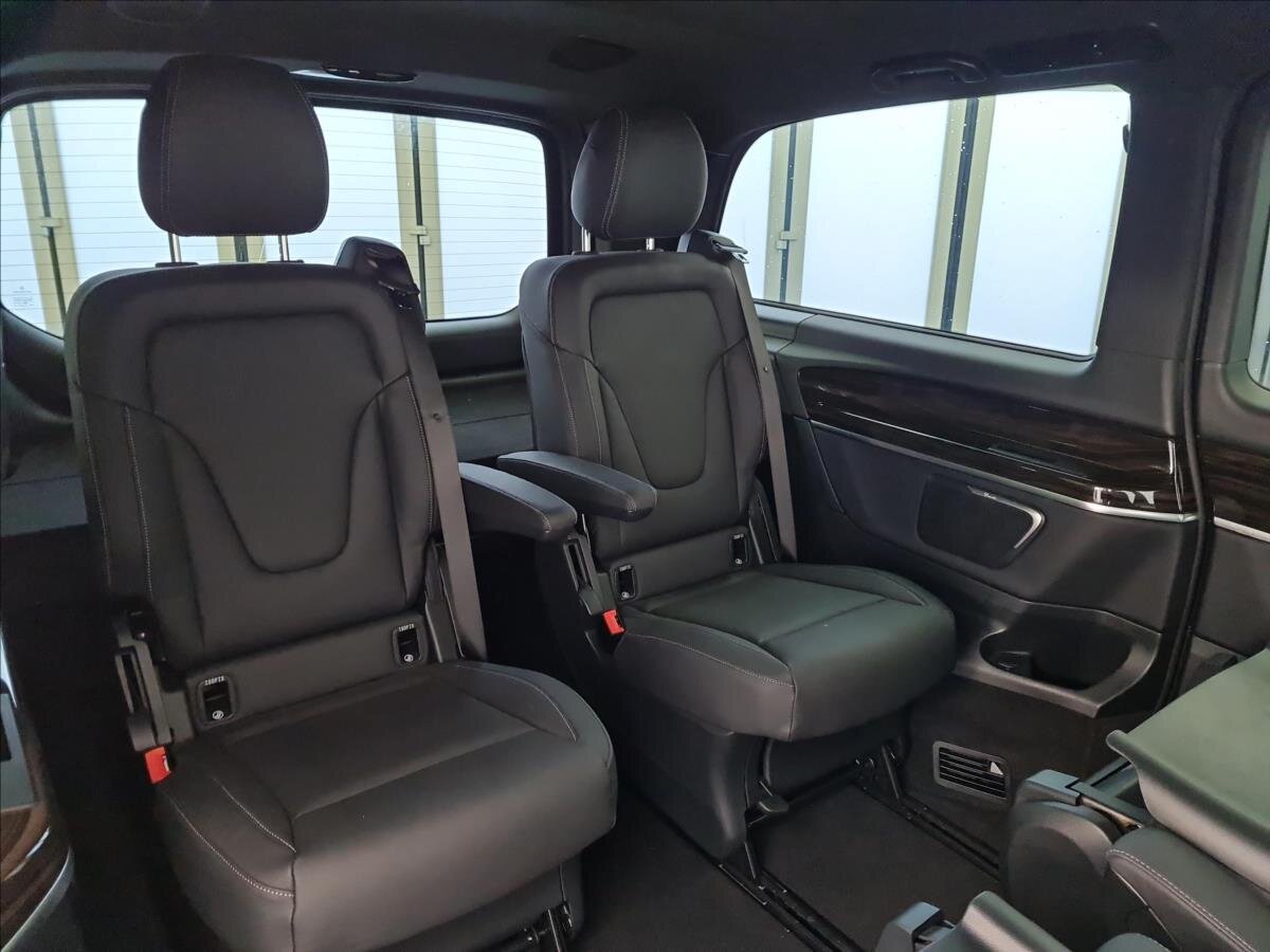Mercedes-Benz Třídy V MPV 2,0 l 174 kw